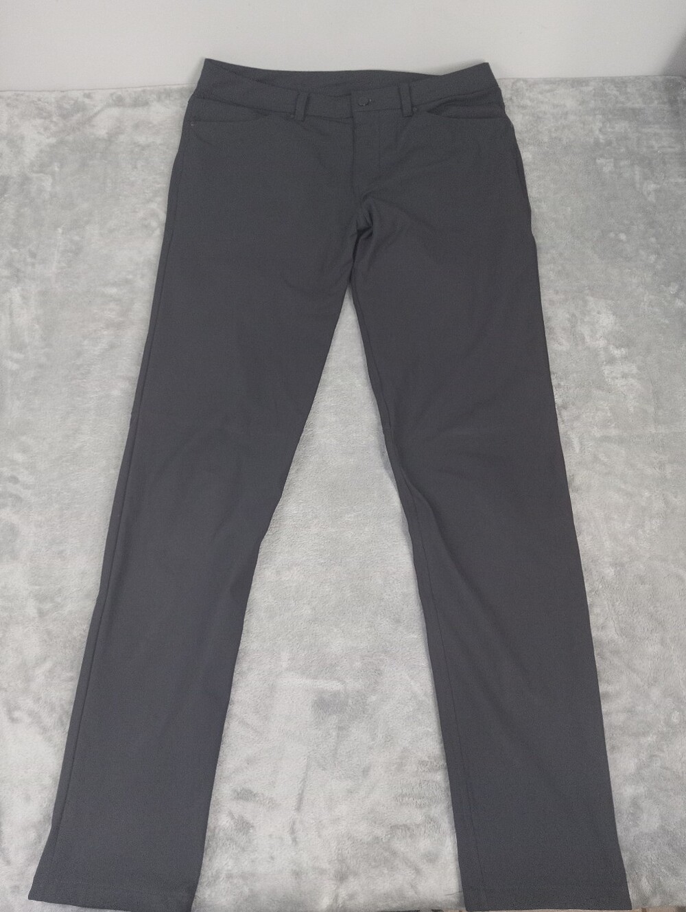 lululemon ABC Men's  Black Athletic Pants with Logo Tag Size 34